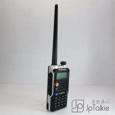 Baoffng BF-UVB2Plus 業餘無線電愛好者必備 多功能機 按鍵式輸入頻率 UHF和VHF雙頻對講機