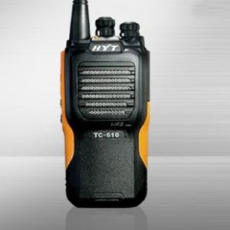 租機服務: HYTera TC618香港及海外版 大聲喇叭設計 防水IP66级 語音清晰 紮實耐用 工業對講機 UHF 5W通信距離