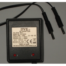 供Motorola用220V 雙頭快速充電火牛