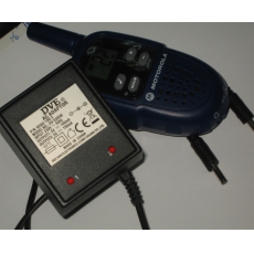 供Motorola用220V 雙頭快速充電火牛