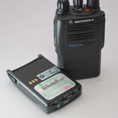 Motorola GP328Plus-is  PMNN4073A防爆 (原裝) 對講機 鎳輕電池