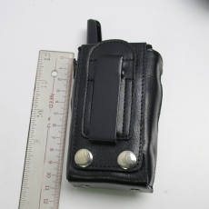 對講機T38 硬身 皮套M碼保護套 耐高溫 機套 防止觸控鍵盤/防刮花/ 防碰/ 後背扣/方便攜帶 適合小型對講機使用  10cm 6cm 3cm 