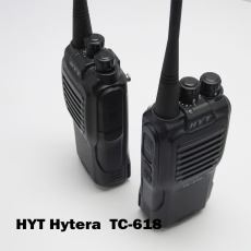 租機服務: HYTera TC618香港及海外版 大聲喇叭設計 防水IP66级 語音清晰 紮實耐用 工業對講機 UHF 5W通信距離
