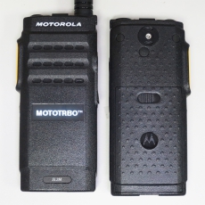 Motorola SL2M 超薄 模擬/數碼 雙模式對講機 超高頻UHF 支持藍牙/WiFi寫頻 專業商用對講機