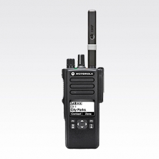 Motorola XiR P8628i 半鍵盤專業工程防爆系列 數碼專業對講機 支持藍牙 IP68 機身特別紮實耐用  UHF 或 VHF